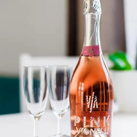 Wielorybek Zatoka シュトゥトボ