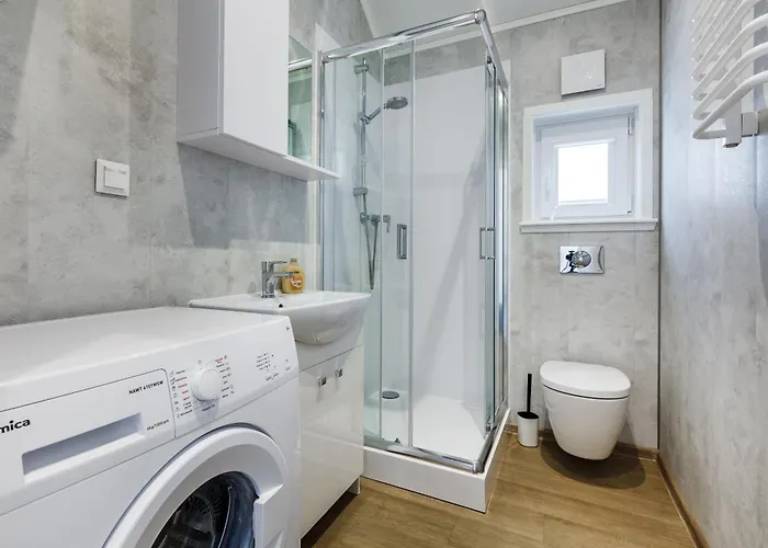 Wielorybek Zatoka Nyaraló