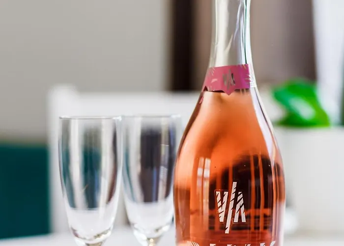 Wielorybek Zatoka Штутово